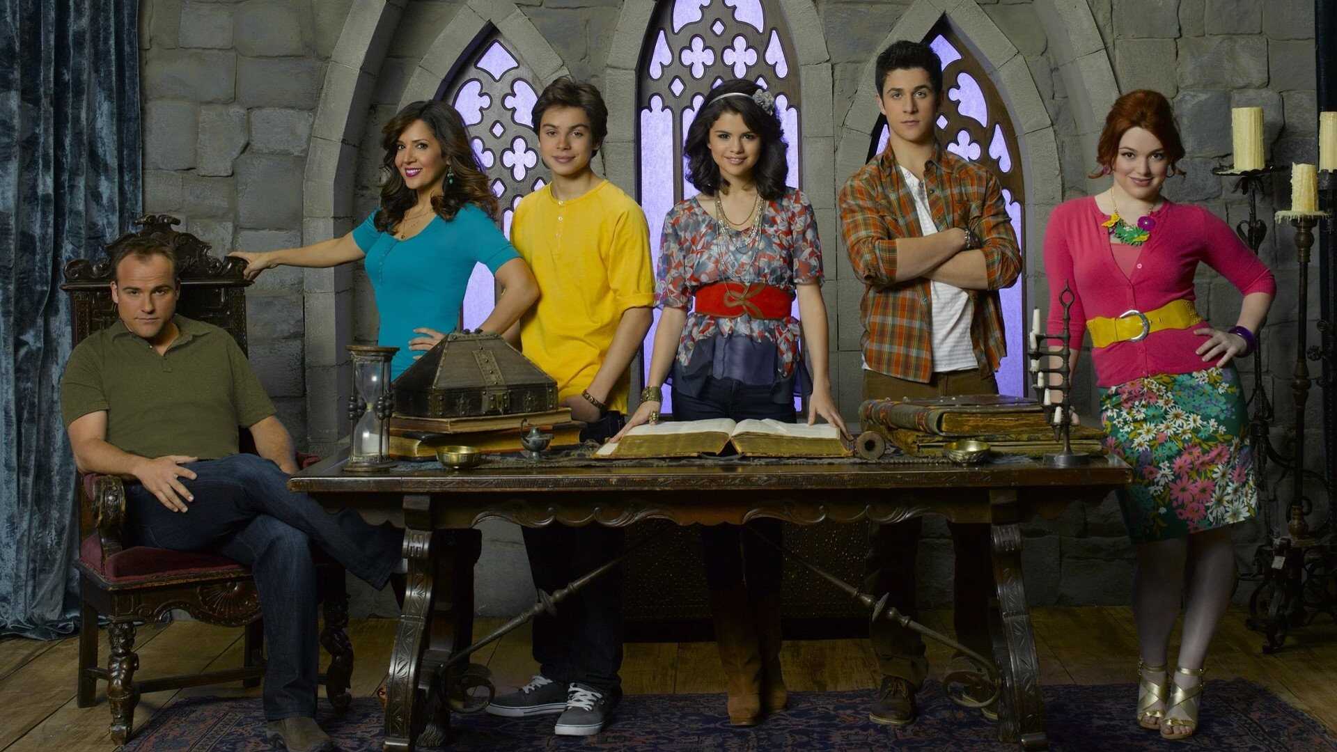D+ - Wizards of Waverly Place 0
