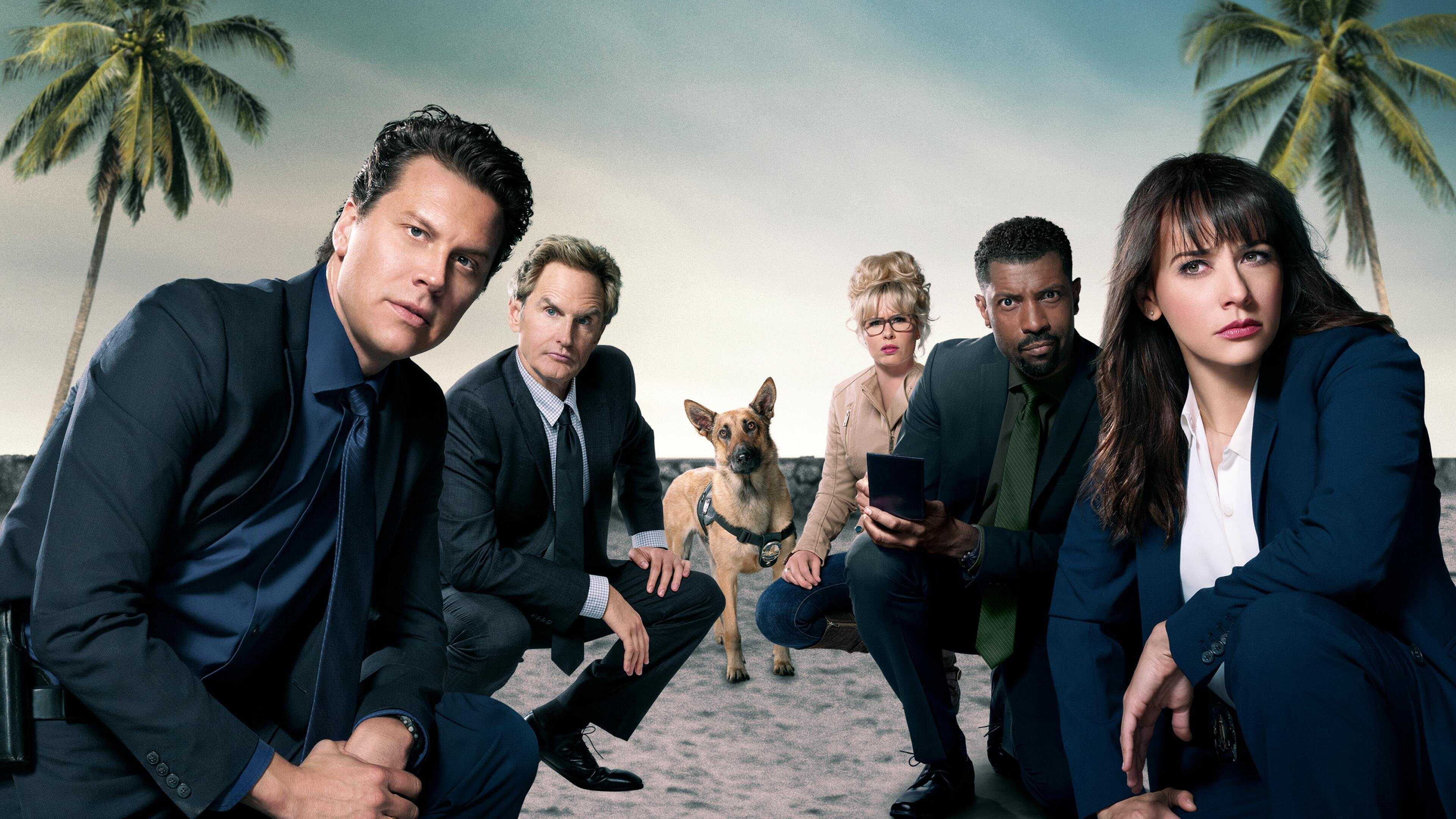 FR - Angie Tribeca 2