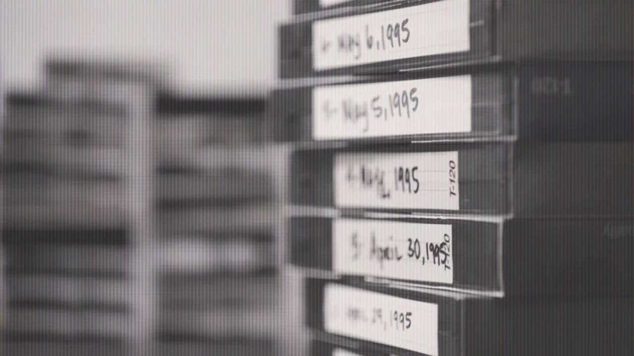 FR - The Confession Tapes 0