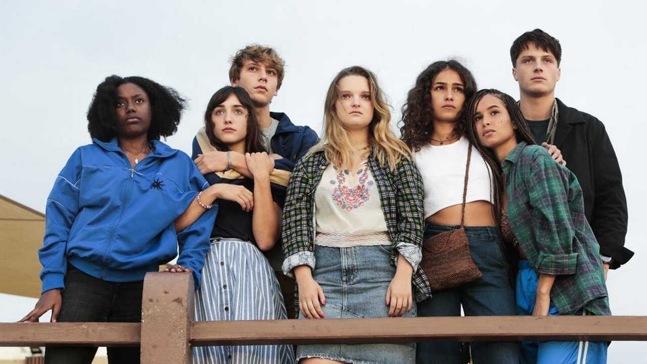 FR - Girlsquad 0