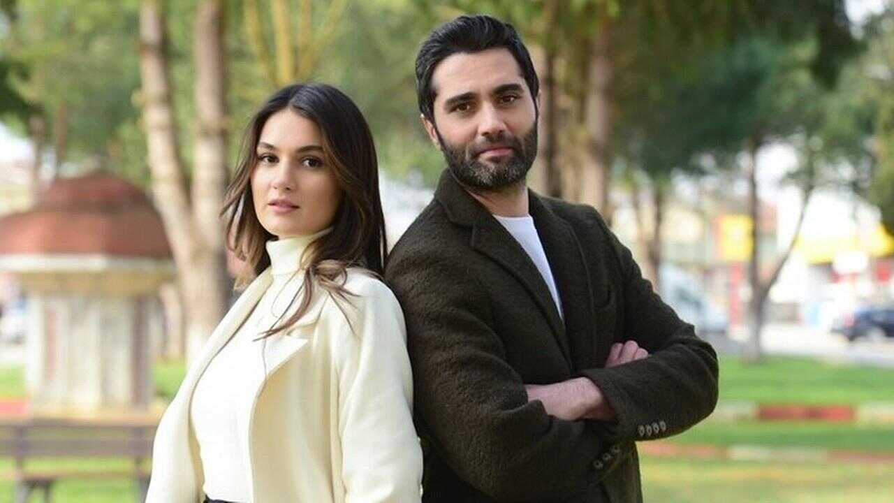 AR - مسلسل اسمه حب 0