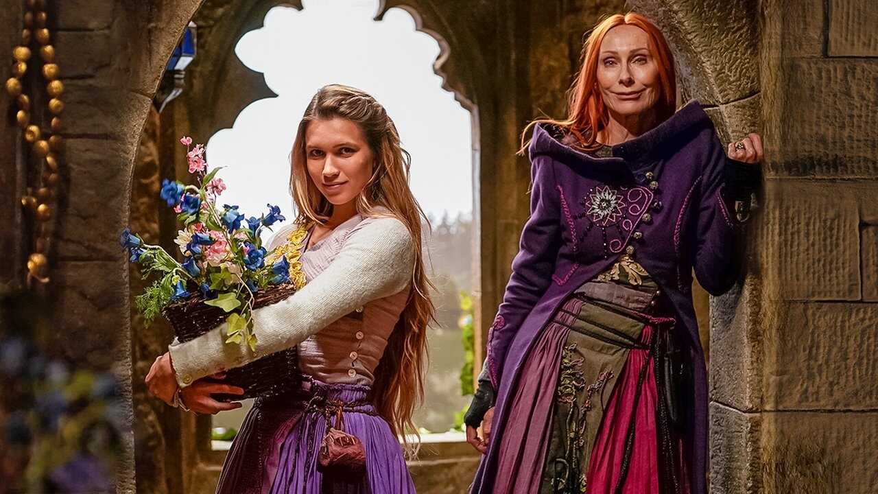 Rapunzel and the Return of the Falcons 0