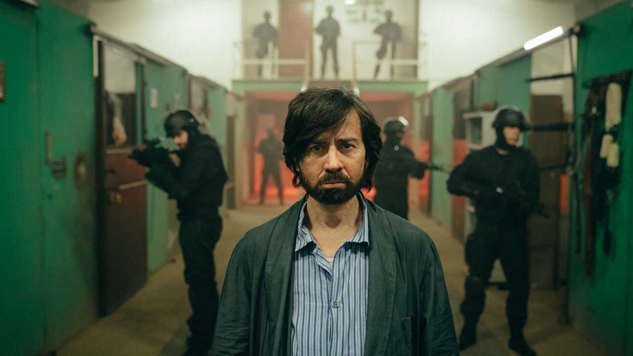 DE - The Bad Guy (2022) 0