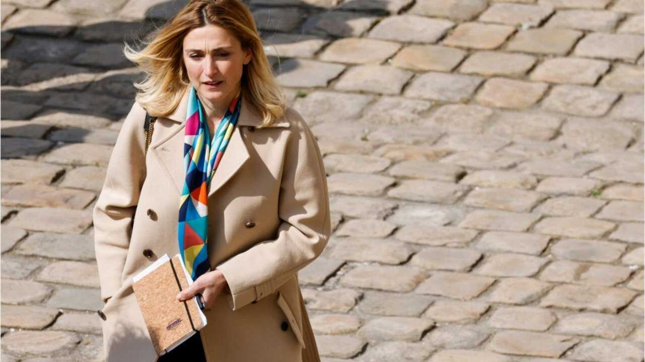 FR - Une mère parfaite (2022) (FR) 3