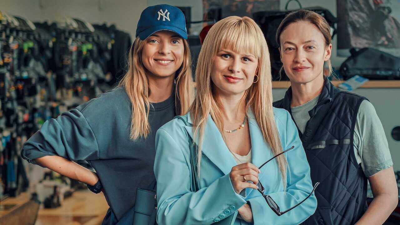 ES - Las madres de los Pingüinos (2024) 1