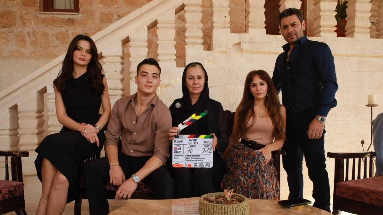 EN - Uzak Sehir - Far Away (2024) 1