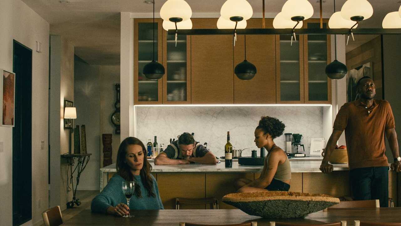 Leave the World Behind (2023) 0