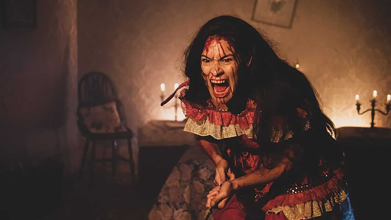 A Werewolf in England 0