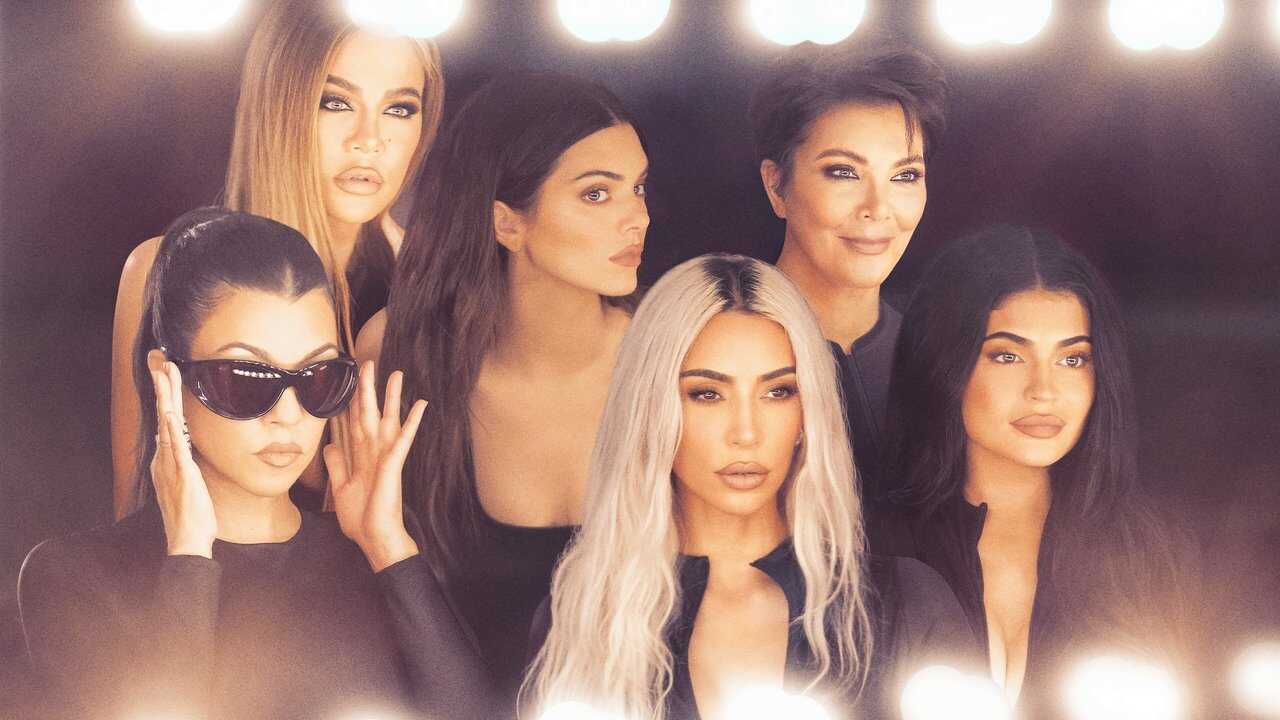 GR - The Kardashians (2022) 3