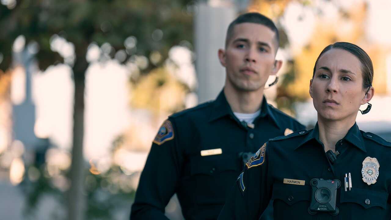 ES - On call: Long Beach P.D. (2025) 4