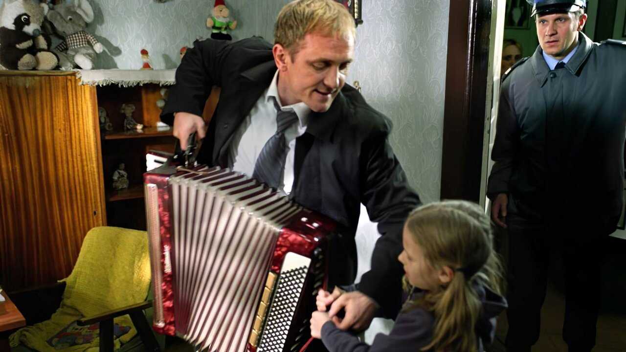 Komornik (2005) 0
