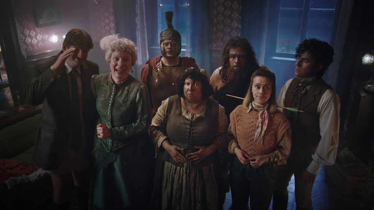DE - Ghosts (2025) 4