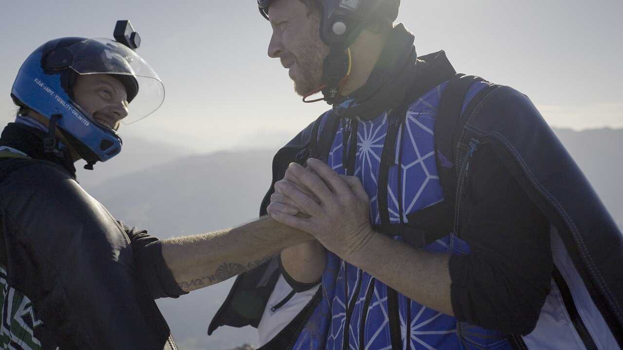 Fly (2024) 0