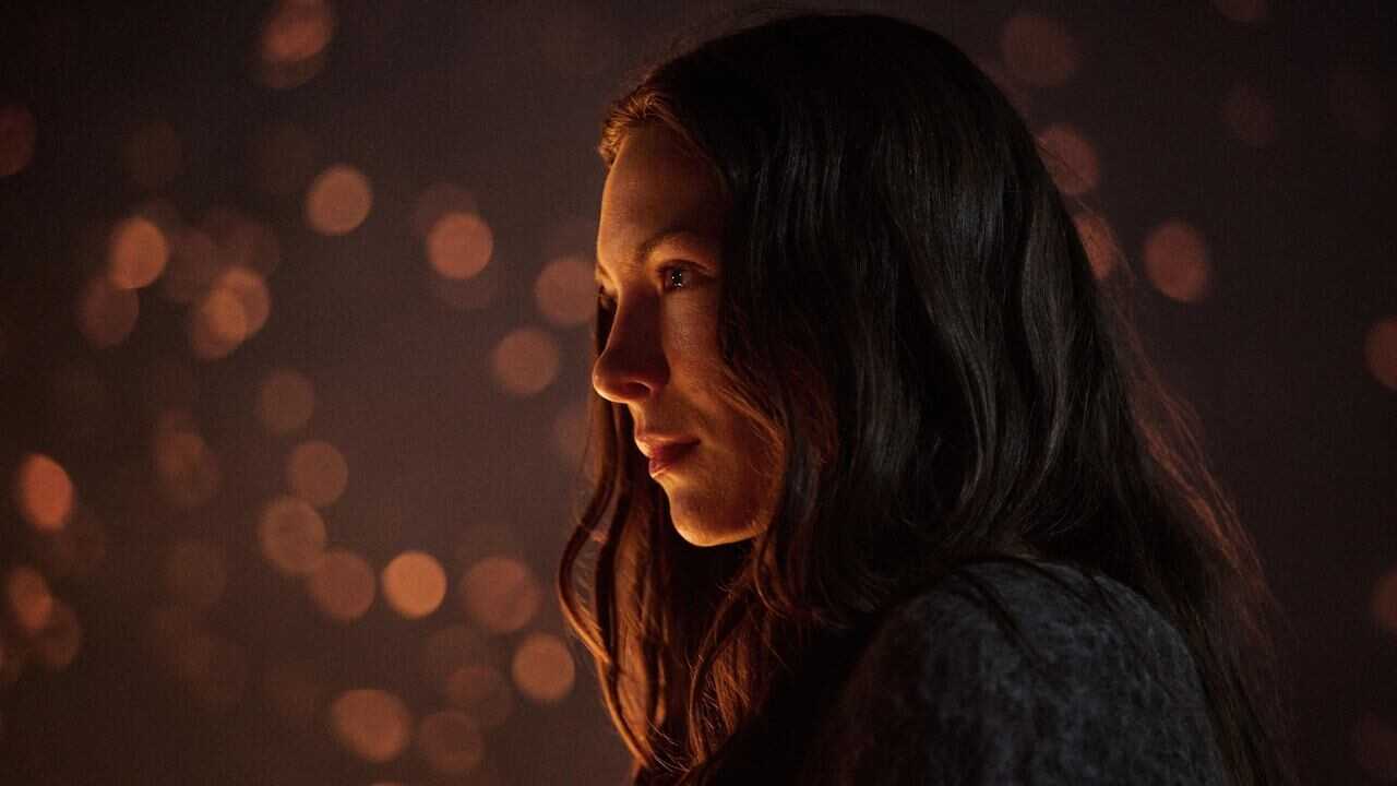 EN - The Glass Dome (2025) 2