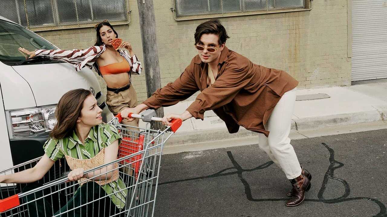 FR - Why Are You Like This? (2021) (AU) 1