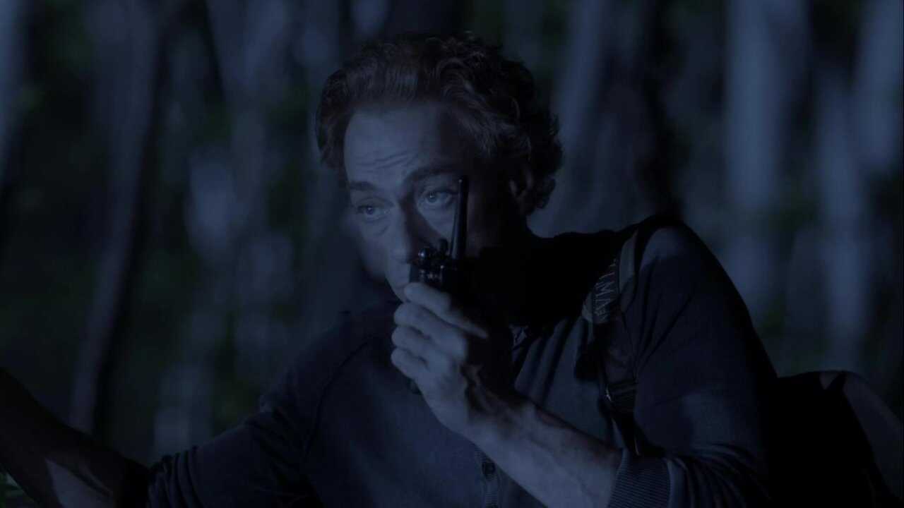 Enemies Closer (2013) 0