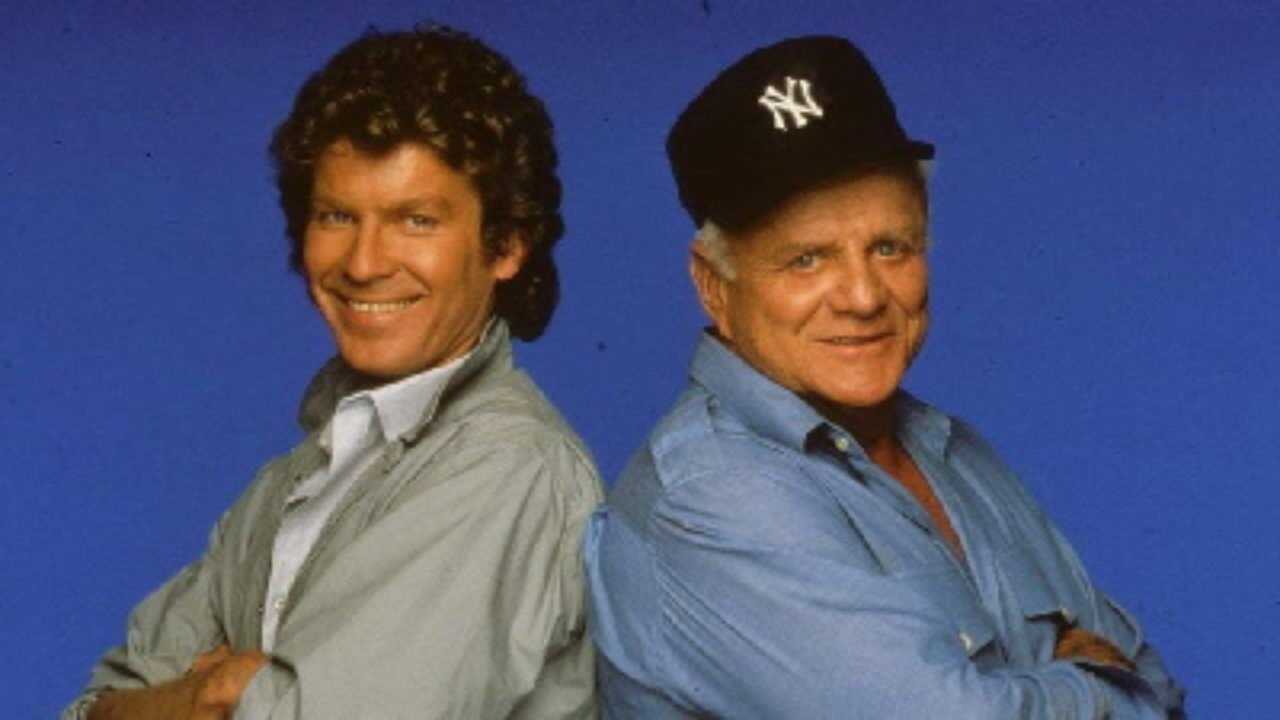 DE - Hardcastle & McCormick (1983) 0