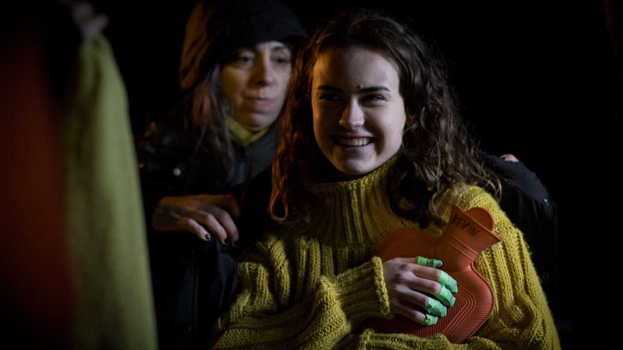 FR - Invisible (2020) (BE) 0