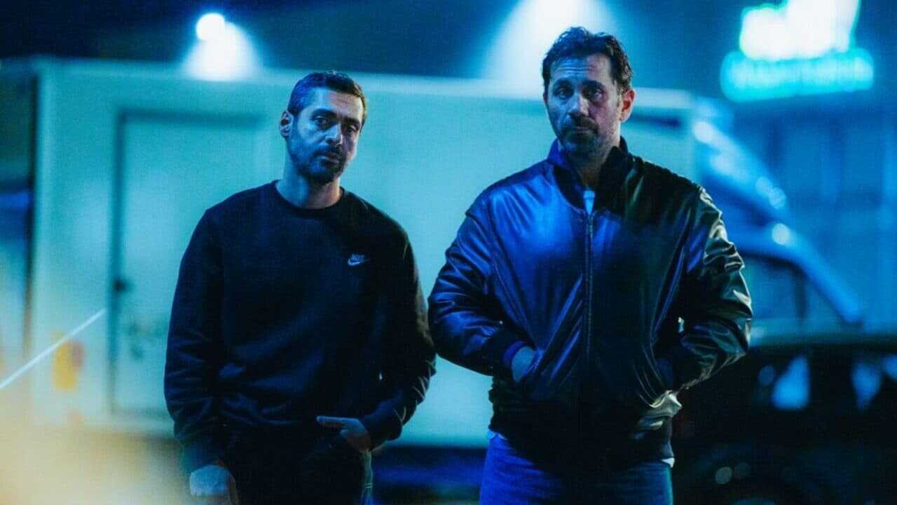 AR - The Helicopter Heist (2024) 1
