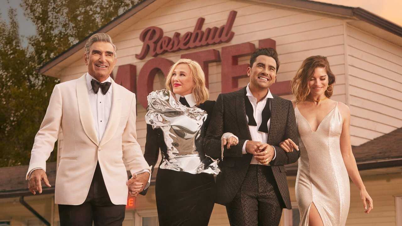 FR - Bienvenue à Schitt's Creek (2015) (CA) 0