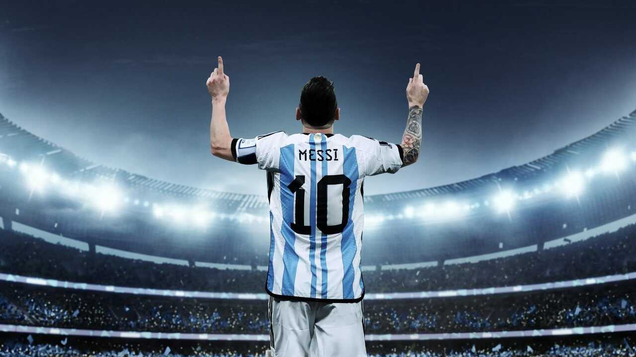 EN - Messi's World Cup: The Rise of a Legend (2024) 2