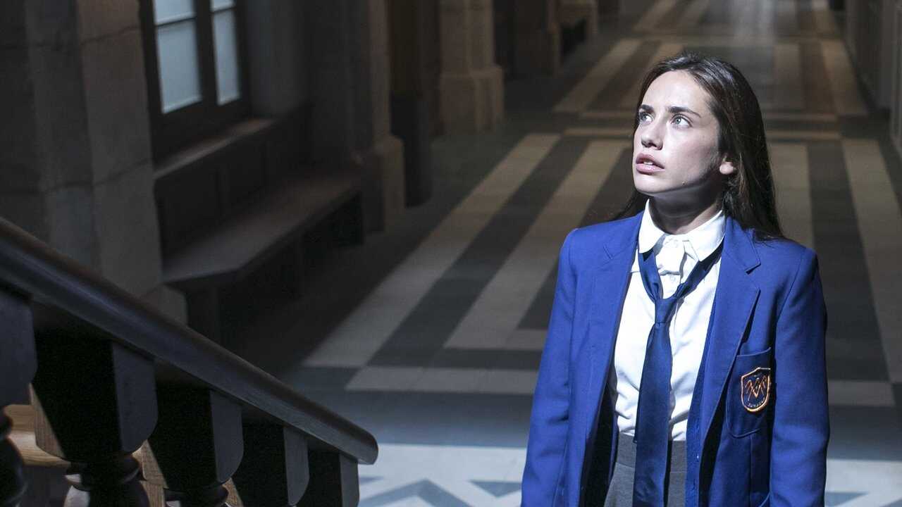 DE - Las Cumbres: Das Internat (2021) 2