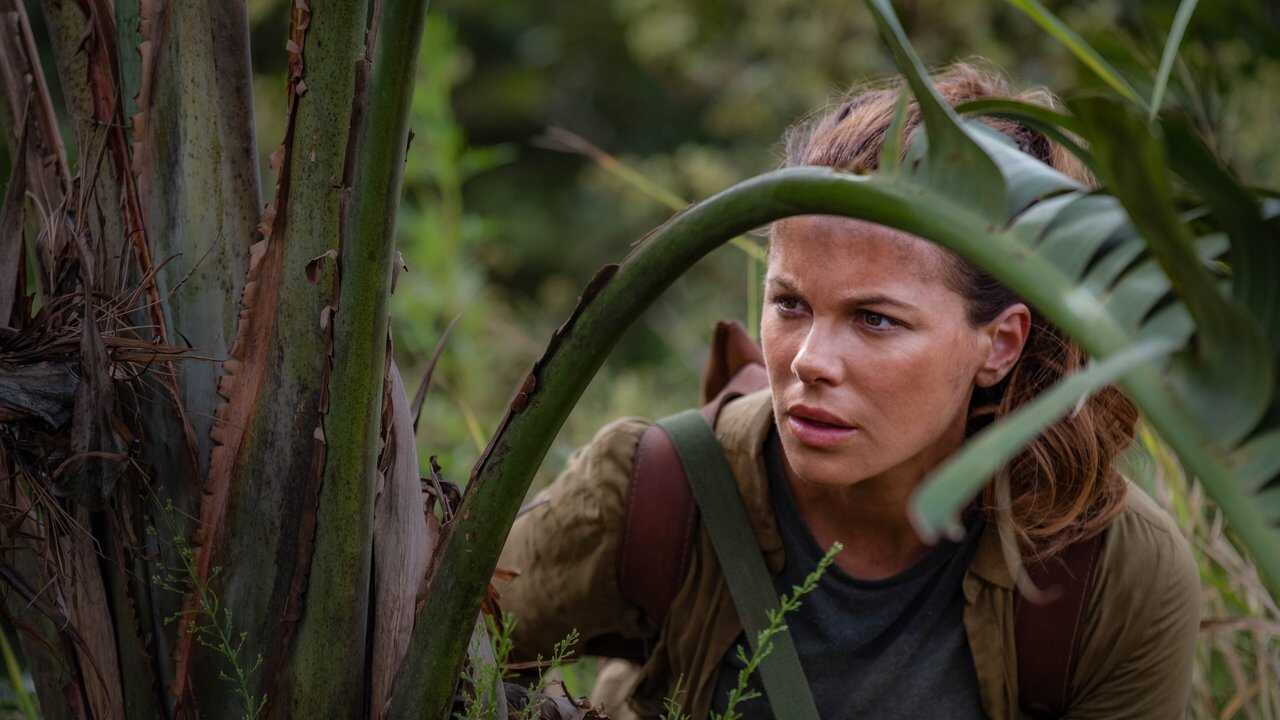 EX - The Widow (2019) 0