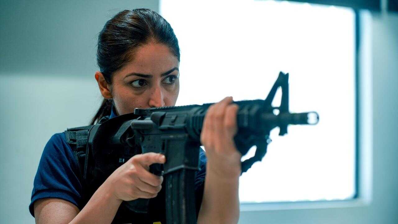 आर्टिकल 370 (2024) 0