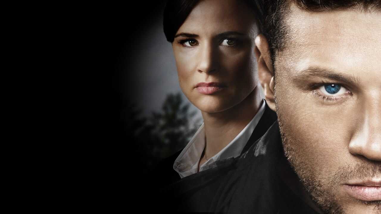 FR - Secrets and Lies (2015) 2