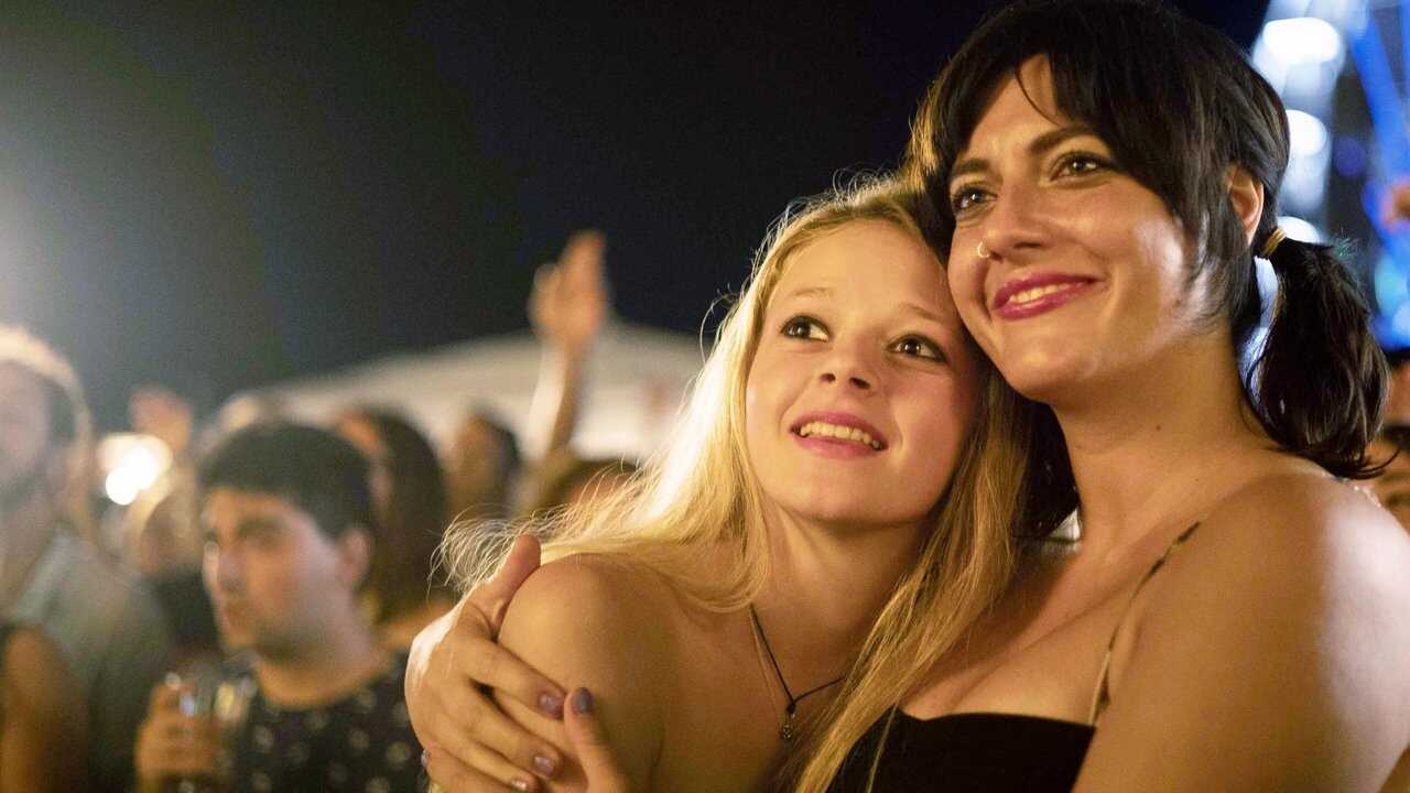 AR - This Is Not Hollywood (2024) 3