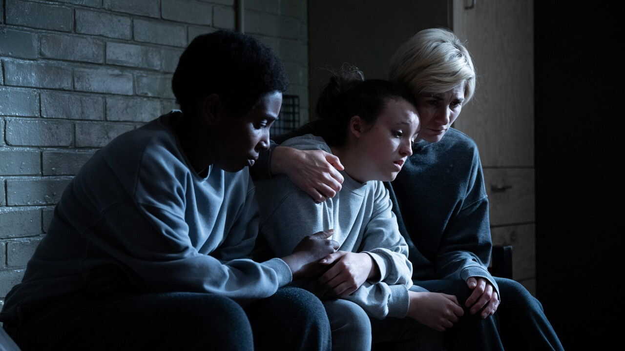 FR - Time (2021) (GB) 3