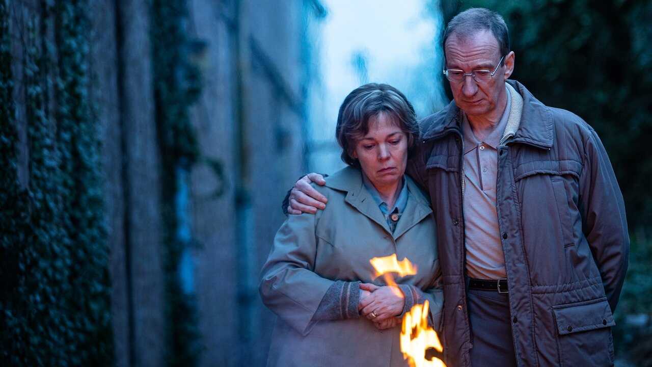 FR - Landscapers (2021) (US) 2