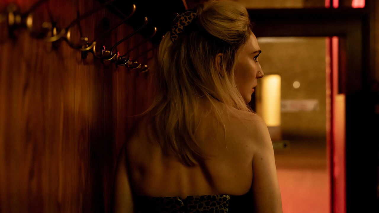 FR - Red Light (2020) (BE) 2