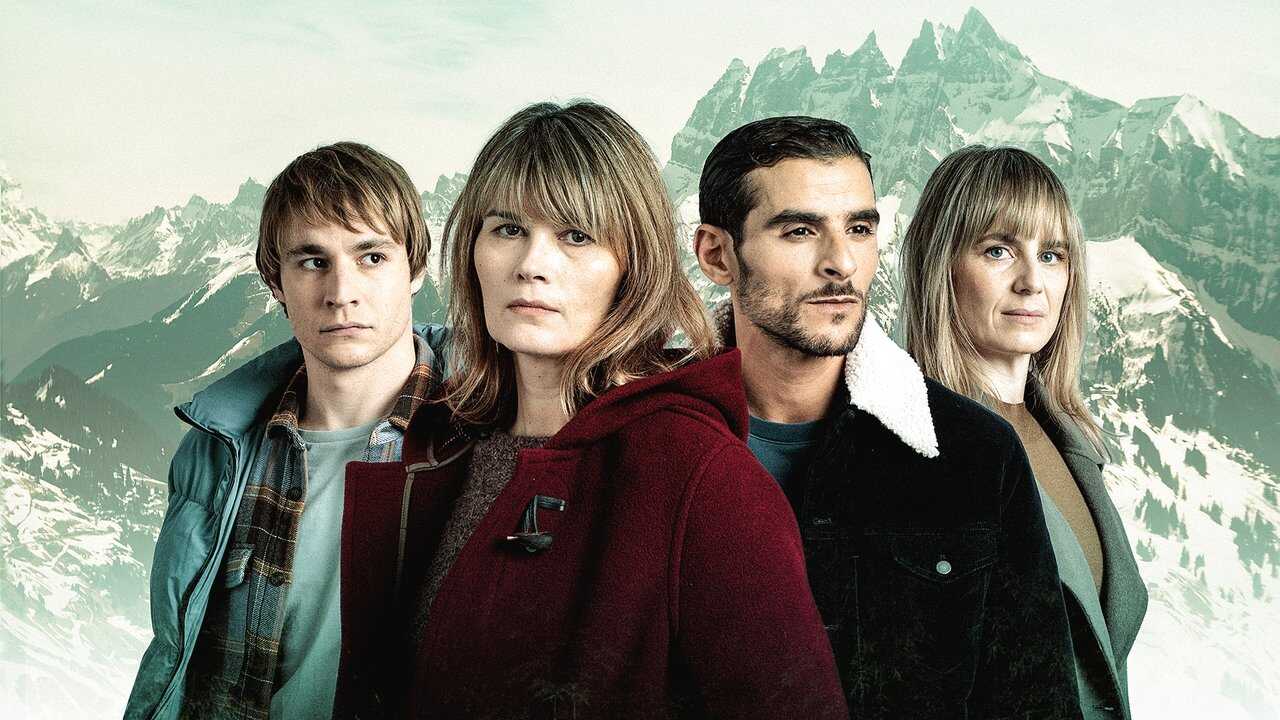 FR - Hors saison (2022) (CH) 1