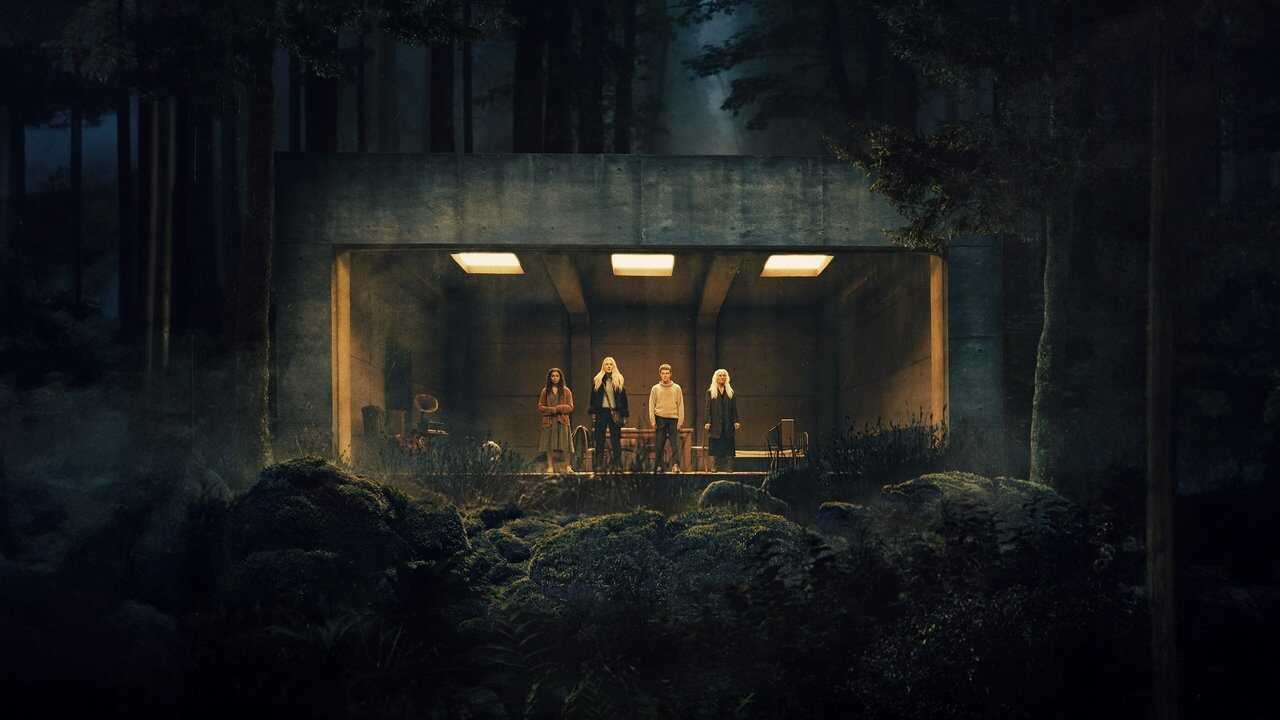 The Watchers 0