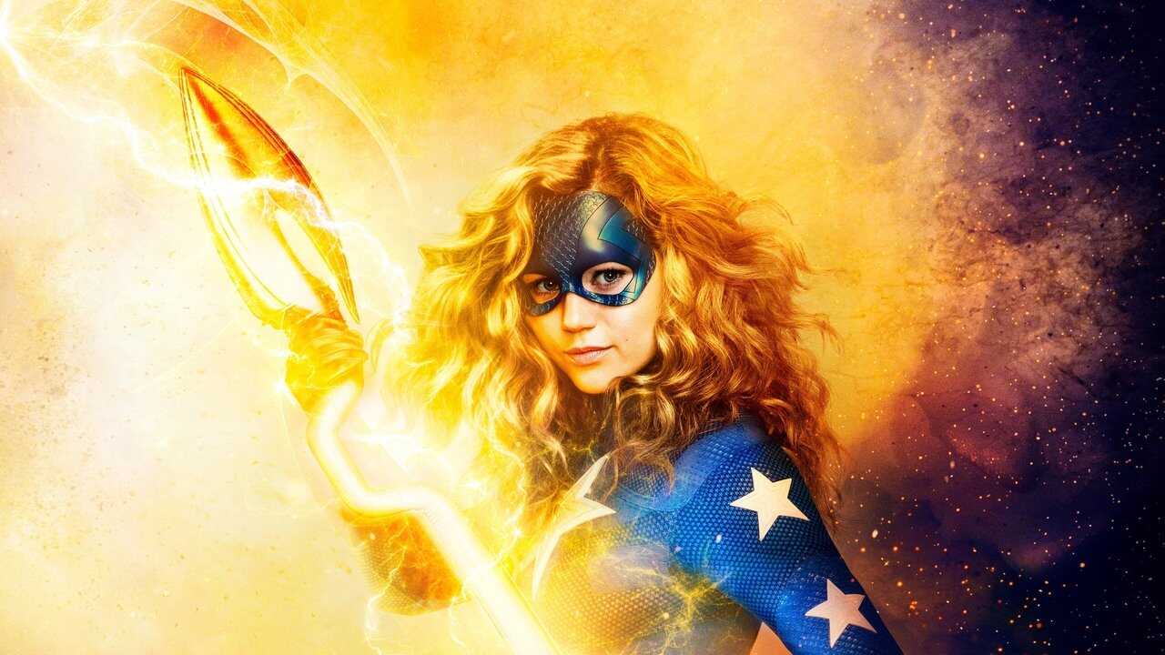 EX - DC's Stargirl (2020) 4