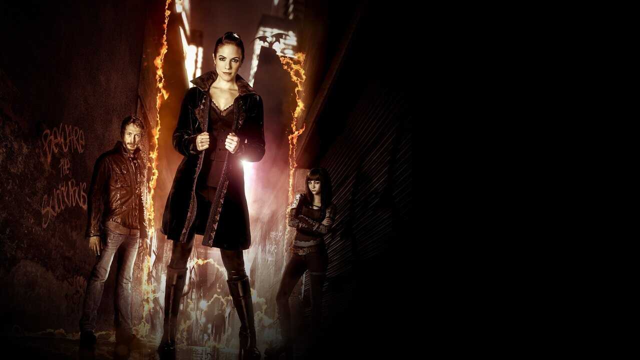 FR - Lost girl (2010) 1
