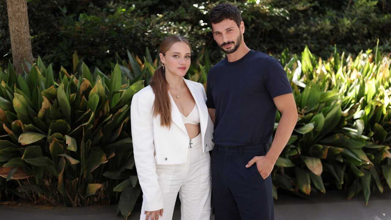 AR - مسلسل حب بلا حدود مدبلج 4