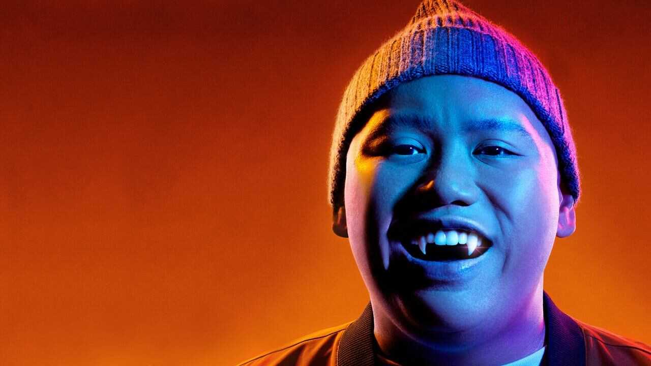 DE - Reginald the Vampire (2022) 2