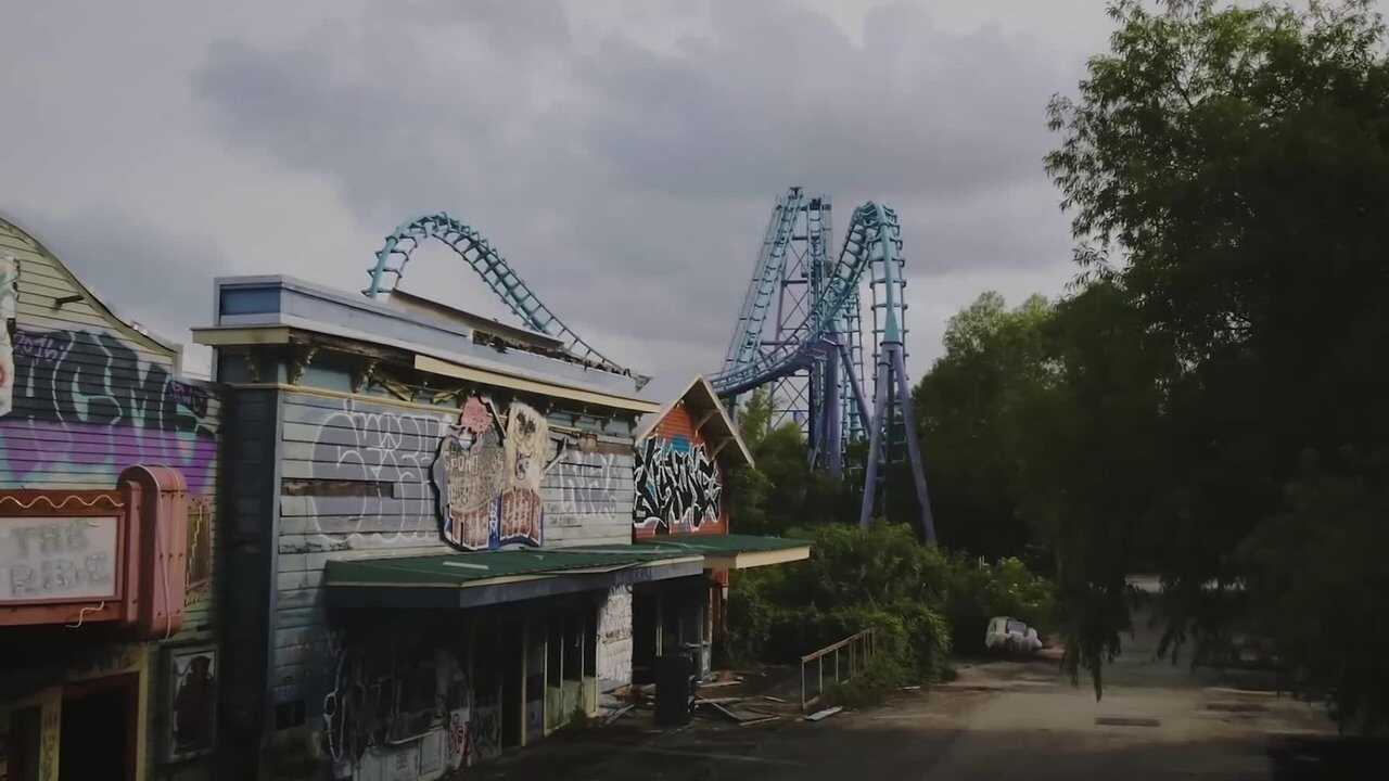 Closed for Storm (2020) 0