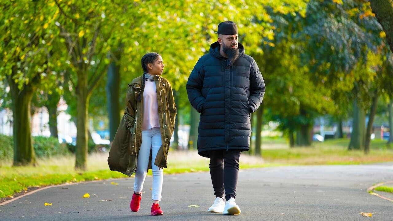 EN - Man Like Mobeen (2017) 3