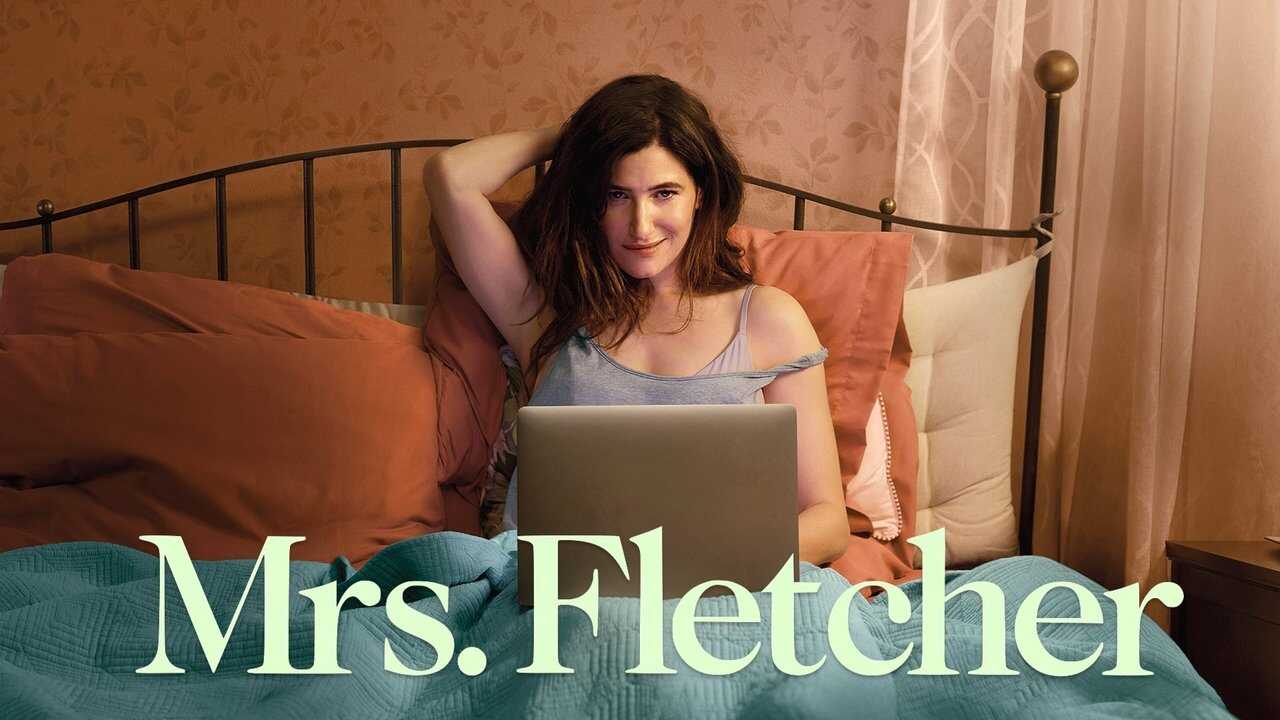 EX - Mrs. Fletcher (2019) 4