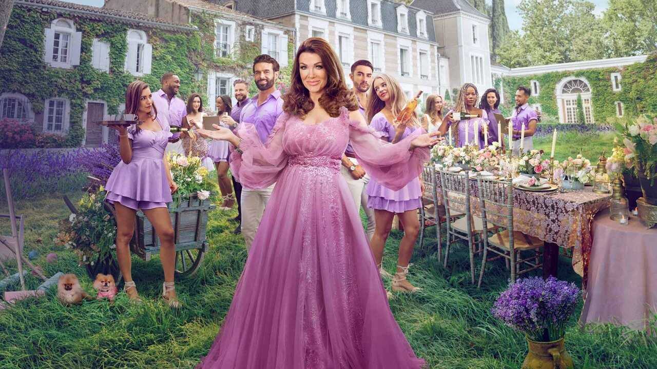 DE - Vanderpump Villa (2024) 0