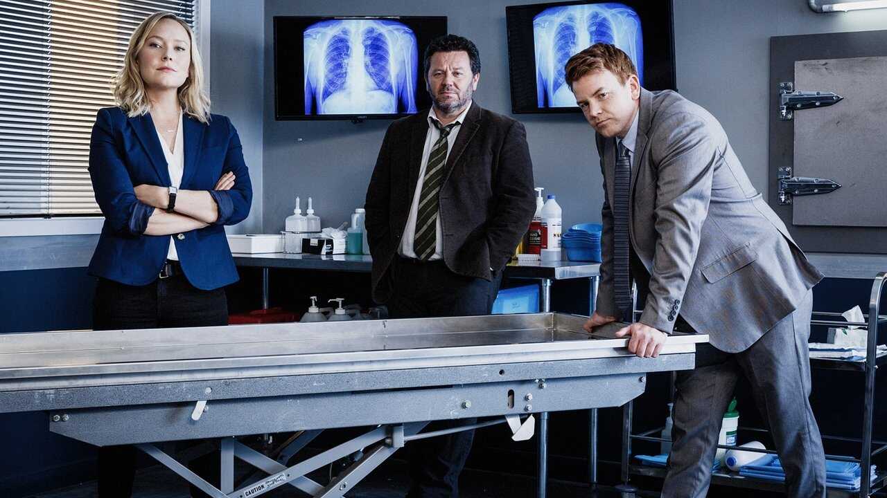 EN - The Brokenwood Mysteries (2014) 2