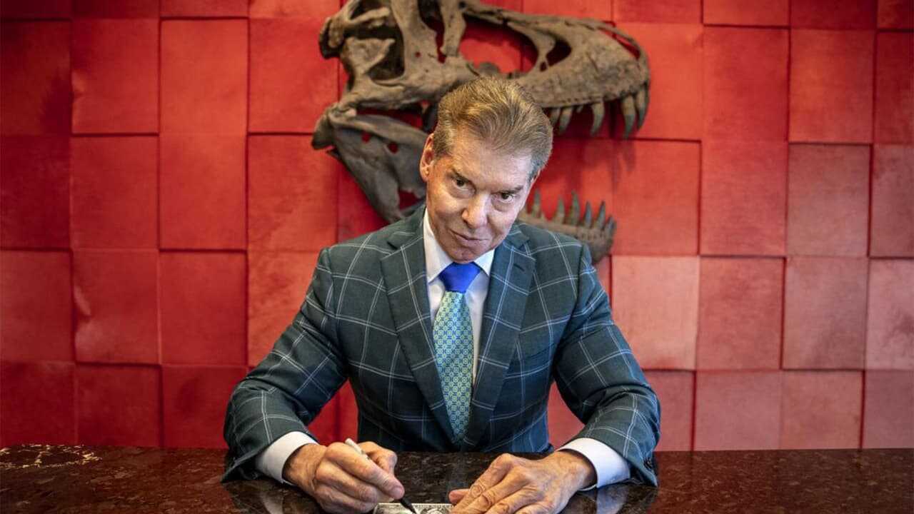 EN - Mr. McMahon (2024) 3