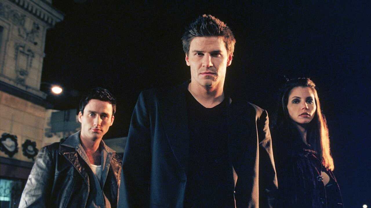 FR - Angel (1999) (US) 3