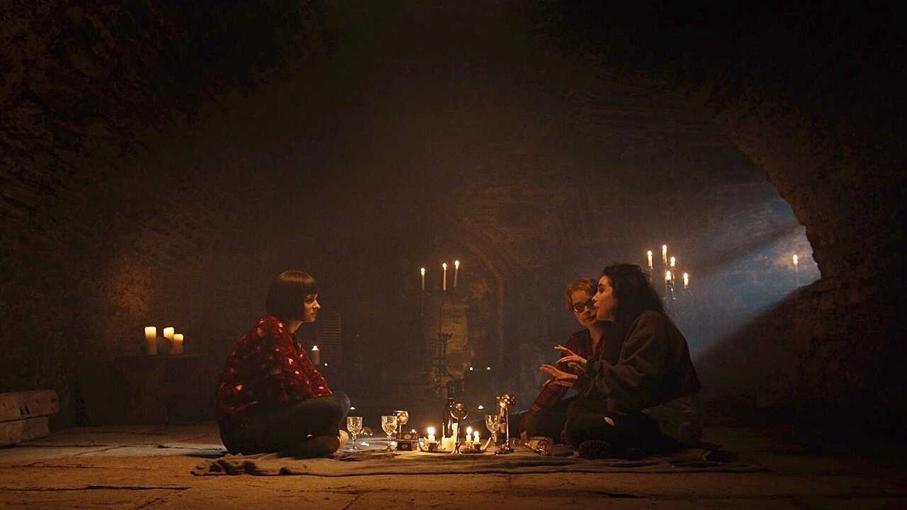 Playhouse (2020) 0