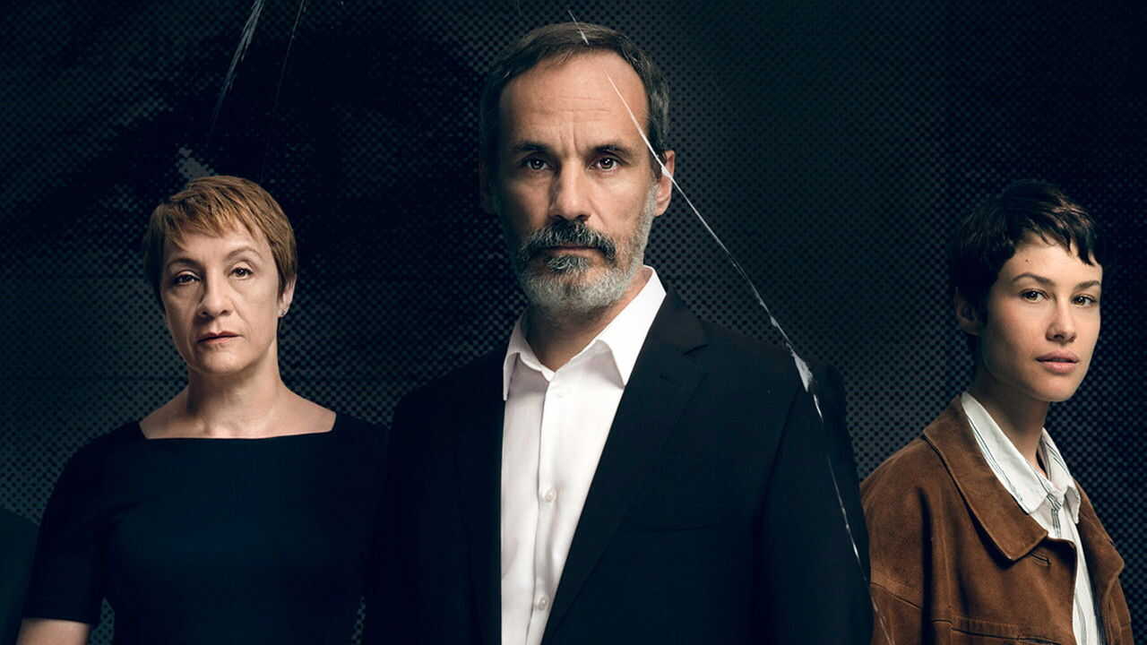 FR - I Know Who You Are (2017) (ES) 2