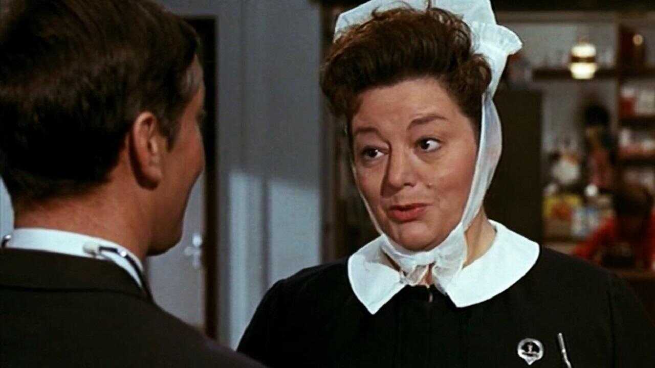 Cała naprzód: Doktorze do dzieła (1967) 0