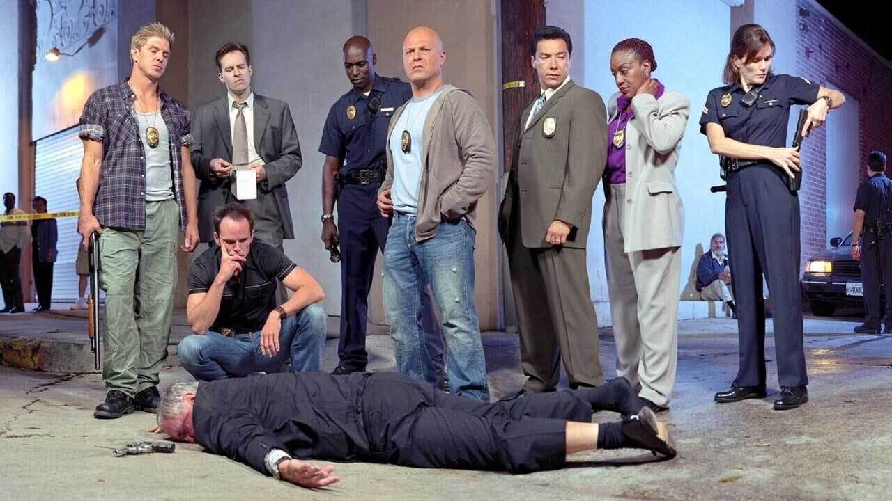 EN - The Shield (2002) 2